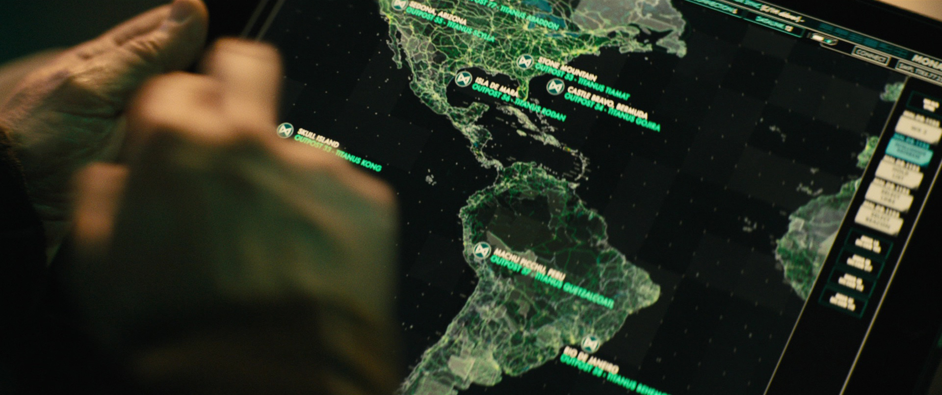 Bản đồ radar Monarch hiển thị tiền đồn Outpost 77 giam giữ Abaddon thức tỉnh