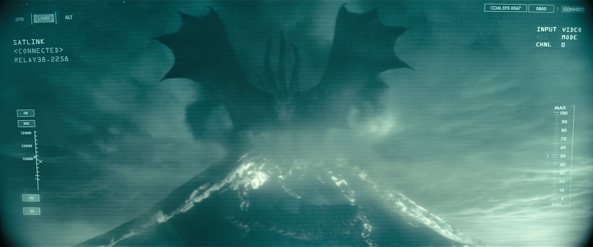 Ác điểu Rodan hạ mình cúi rạp đầu quy phục trước King Ghidorah trên vách đá núi lửa