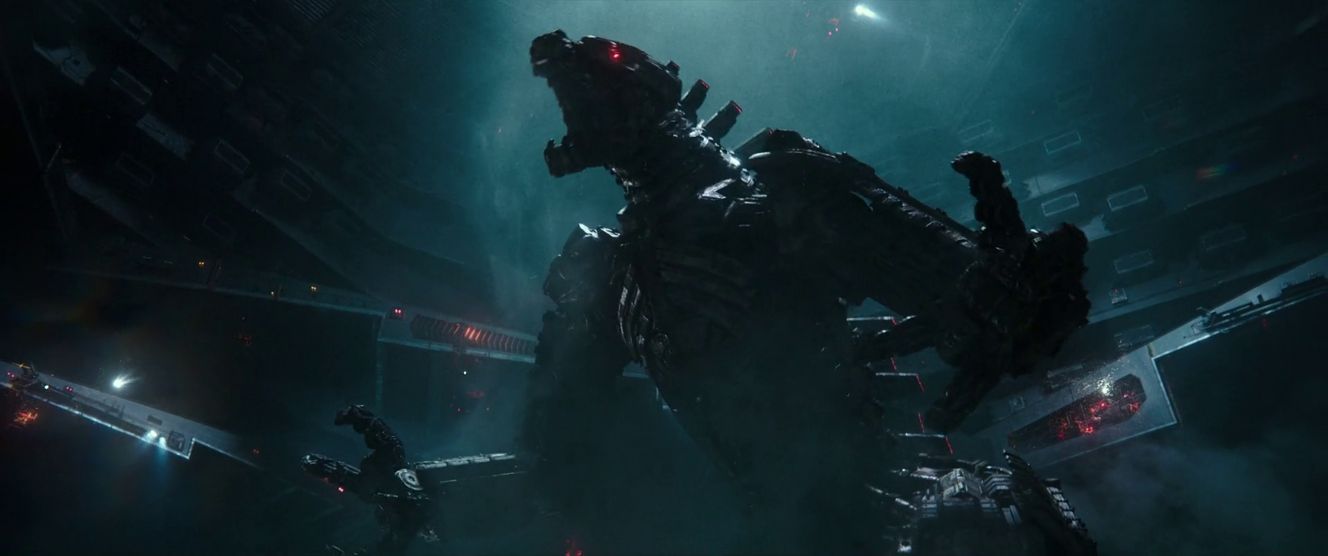 Mechagodzilla gầm rống chuẩn bị kích hoạt tia hủy diệt Proton Scream tại Hong Kong
