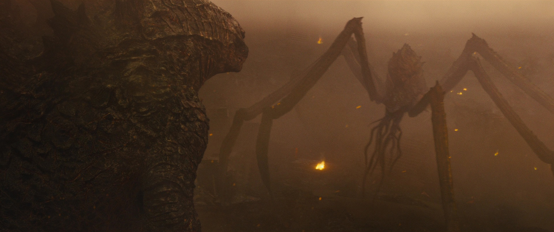 Titanus Scylla cúi rạp các chân dài quy phục Godzilla tại Boston